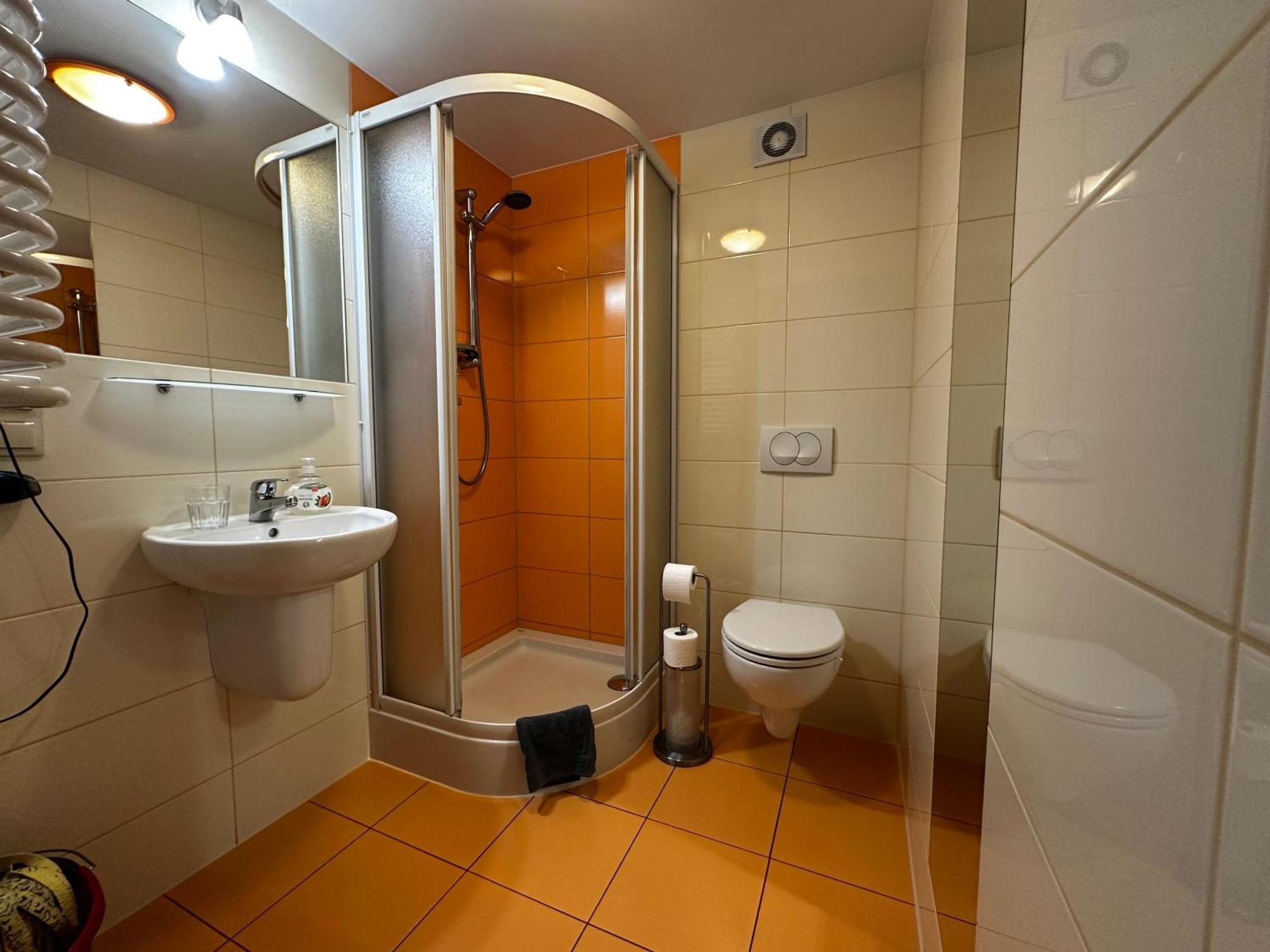 Kompleks Apartament-Serwis Cracóvia Exterior foto