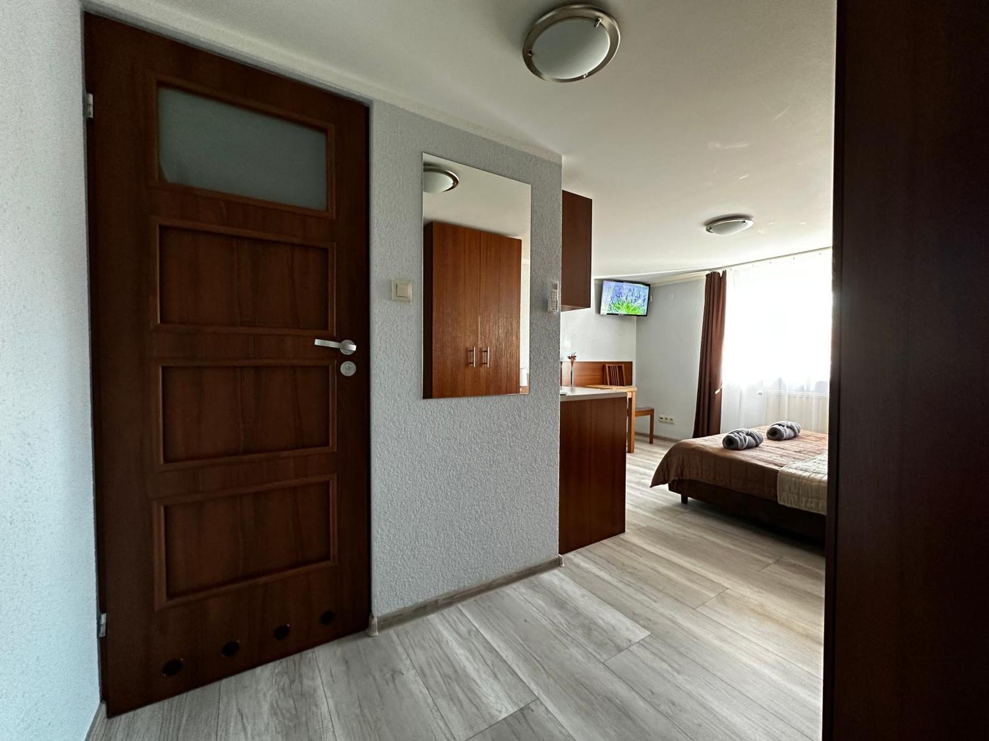 Kompleks Apartament-Serwis Cracóvia Exterior foto